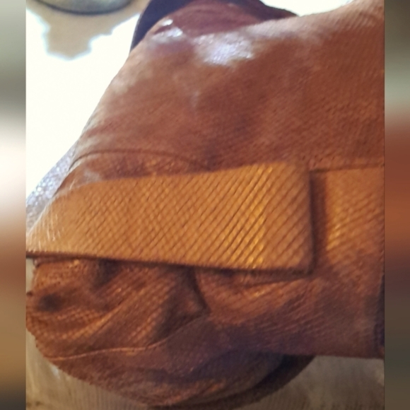 Jenrigo Italy Vintage Distressed Snakeskin Embossed Leather Shoulder Bag - Picture 5 of 15